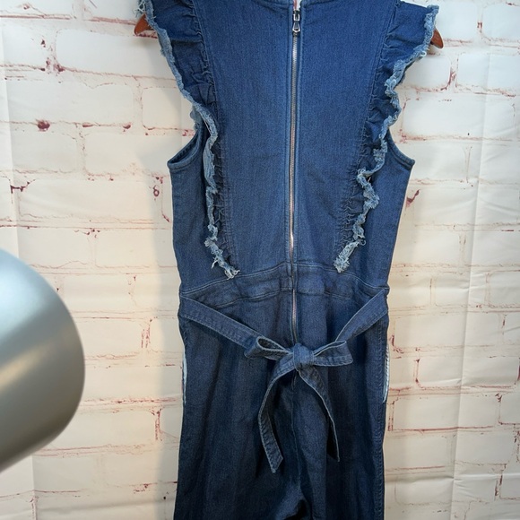 Rachel Roy denim jumpsuit medium size 8 blue stretch ruffle flare - Picture 7 of 10